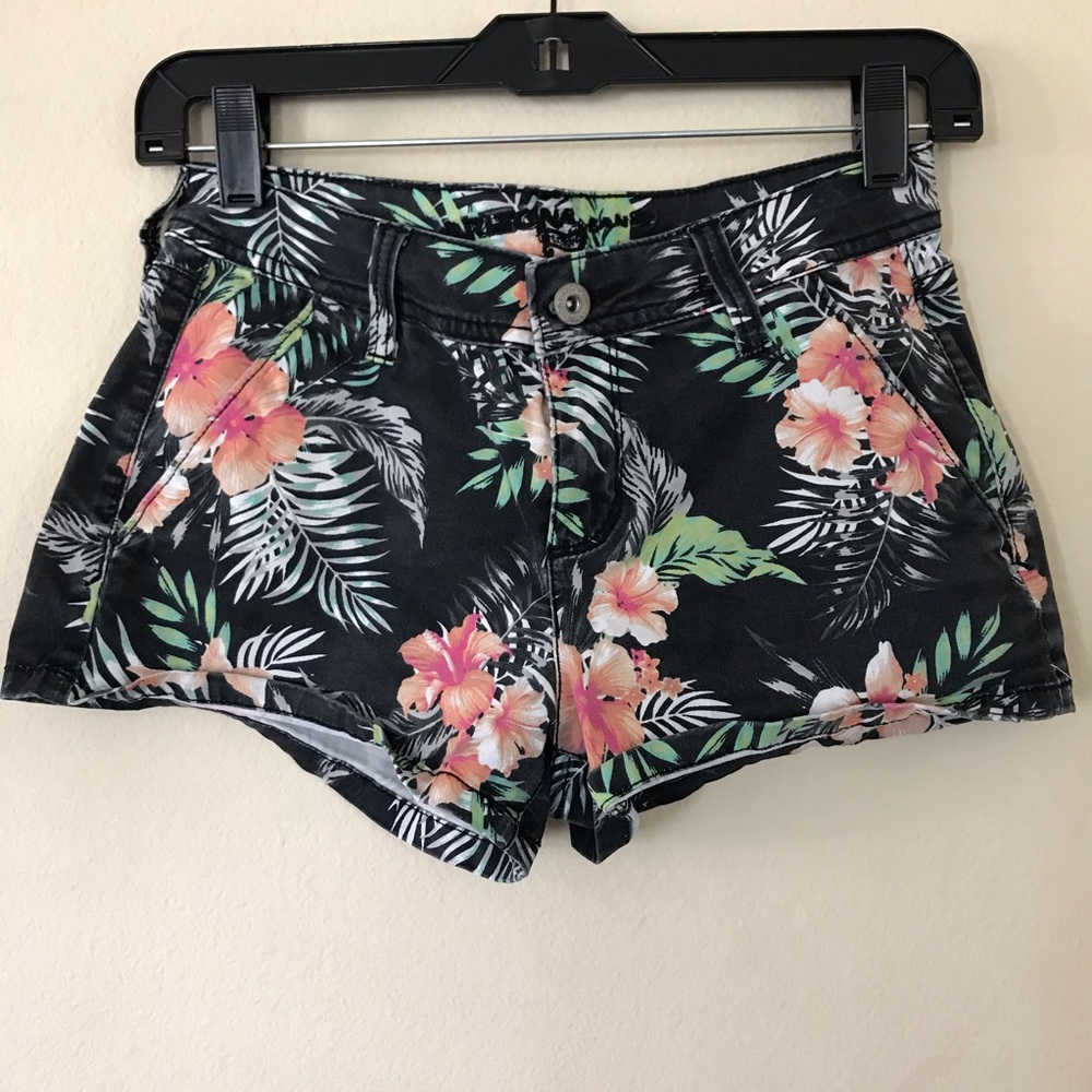 Floral Short Pattern